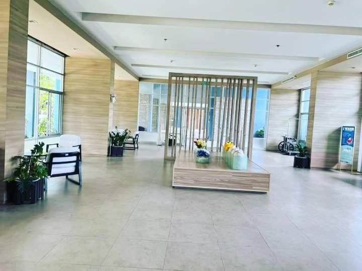 2 ห้องนอน 2 ห้องน้ำ Seaview Jomtien ชั้น18 Apartment Bagian luar foto