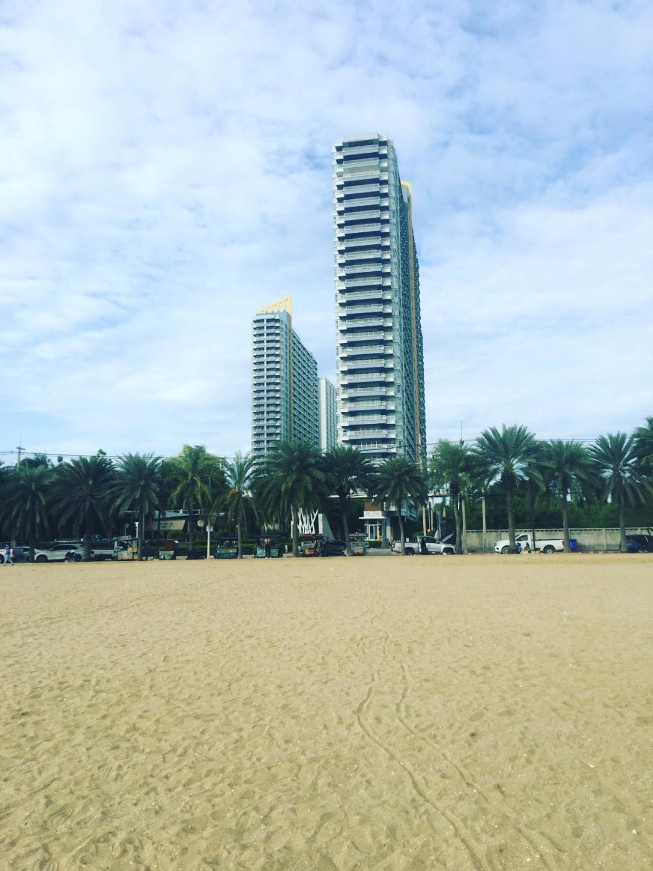 2 ห้องนอน 2 ห้องน้ำ Seaview Jomtien ชั้น18 Apartment Bagian luar foto
