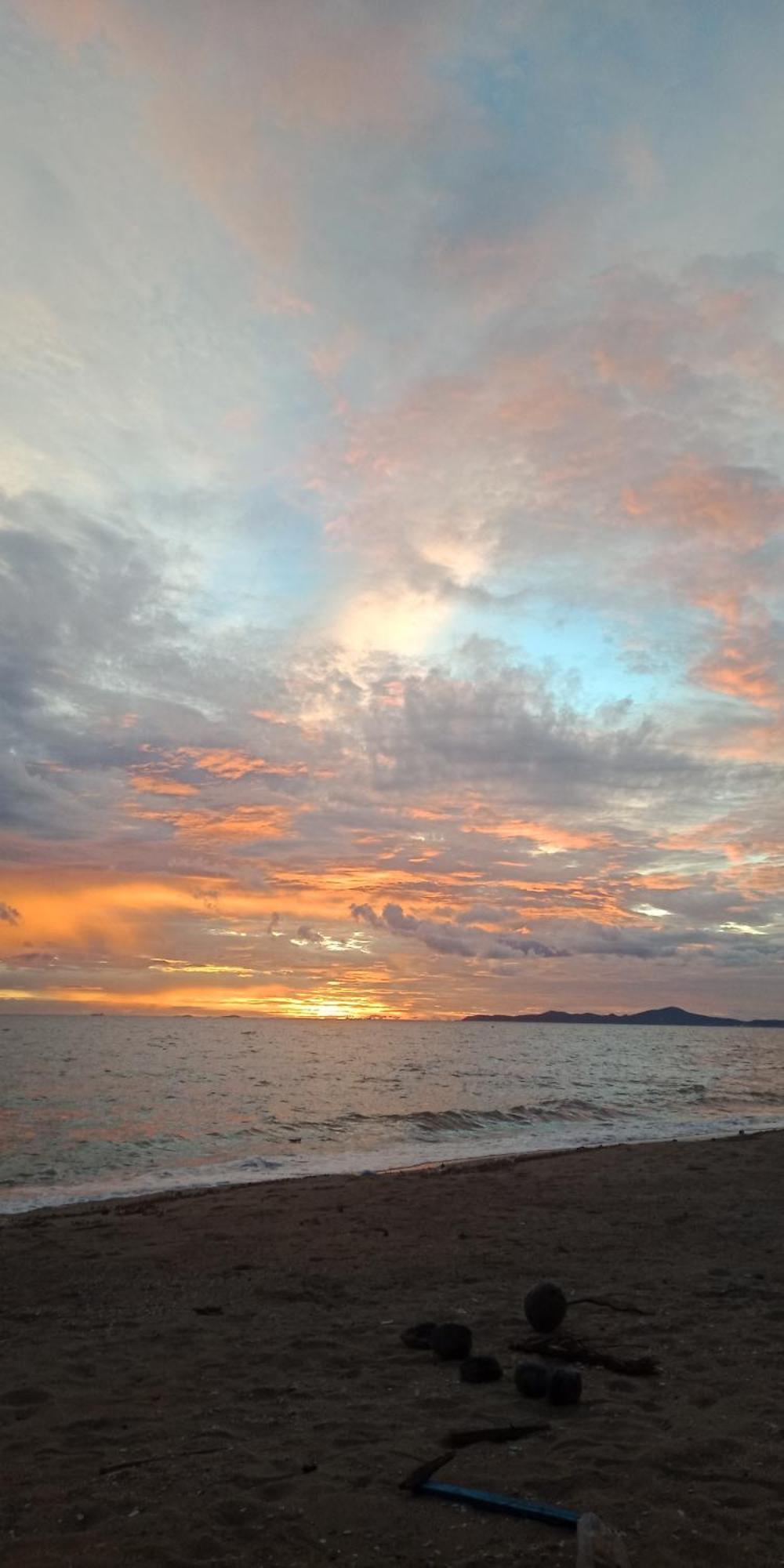 2 ห้องนอน 2 ห้องน้ำ Seaview Jomtien ชั้น18 Apartment Bagian luar foto