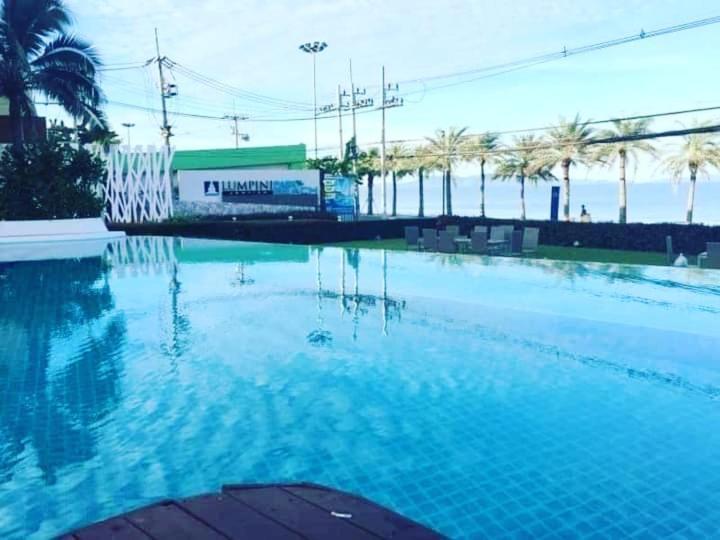 2 ห้องนอน 2 ห้องน้ำ Seaview Jomtien ชั้น18 Apartment Bagian luar foto